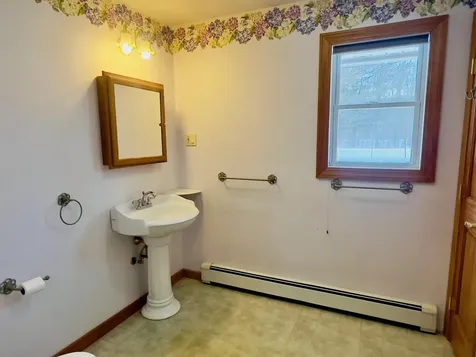 789 Brattleboro Road Hinsdale NH 03451