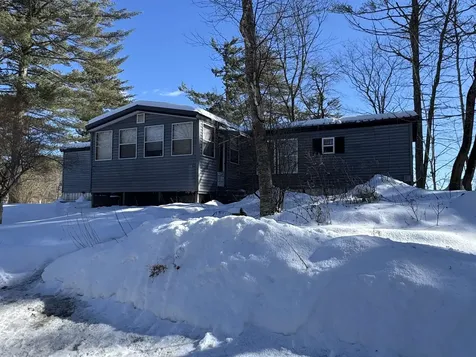 35 Roberts Road Barrington NH 03825