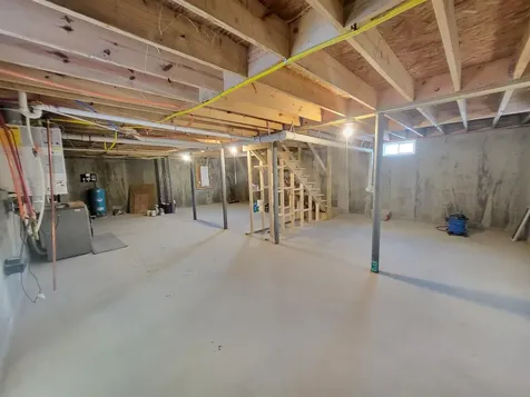 87 Champagne Circle Campton NH 03223