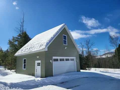 87 Champagne Circle Campton NH 03223