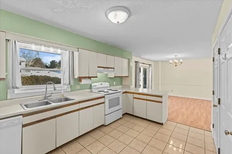 37 Beech Street Essex Junction VT 05452