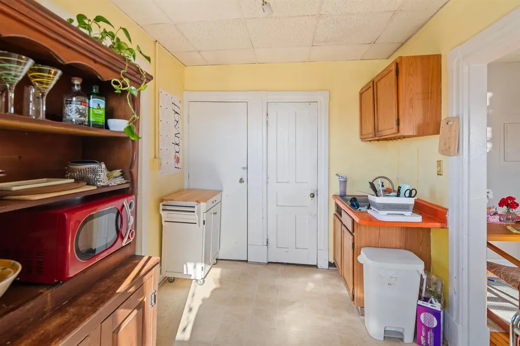 197-203 North Winooski Avenue Burlington VT 05401