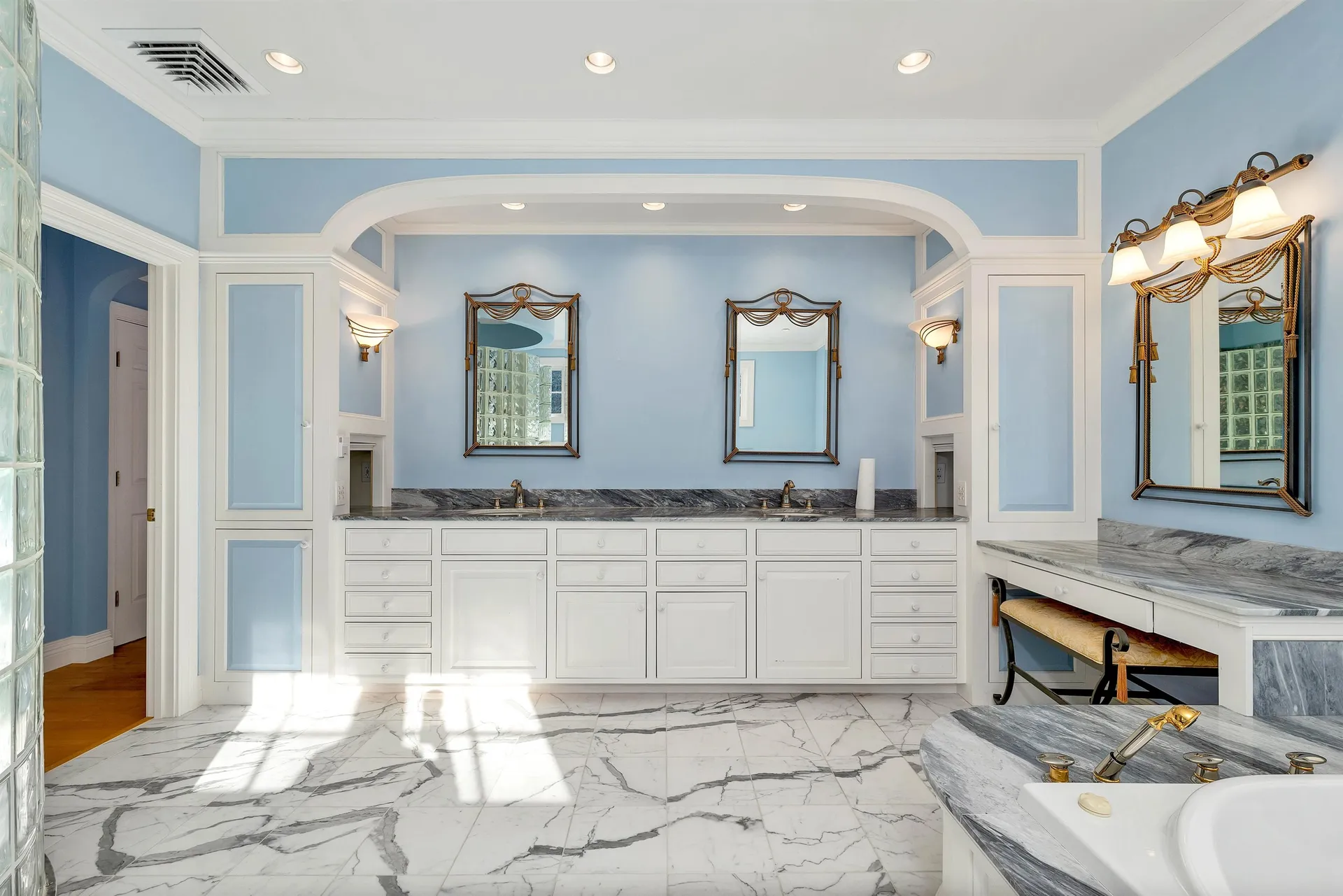 104 Hopewell Road Alton NH 03809