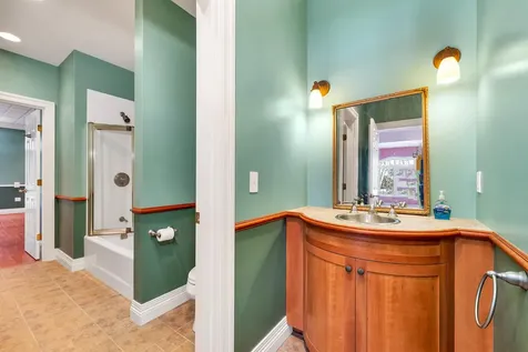 104 Hopewell Road Alton NH 03809