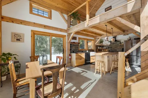 17 Cals Hill Road Thornton NH 03285