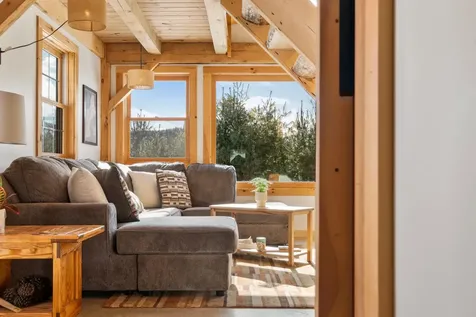 17 Cals Hill Road Thornton NH 03285