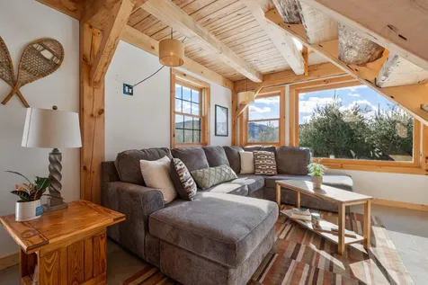 17 Cals Hill Road Thornton NH 03285