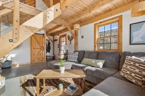 17 Cals Hill Road Thornton NH 03285