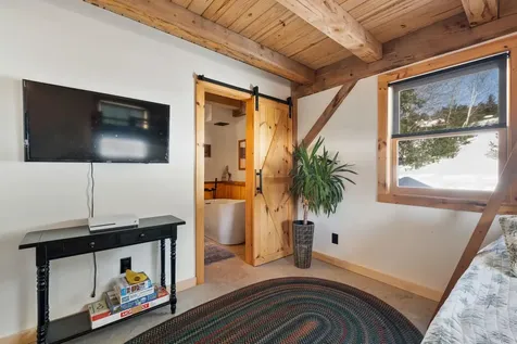 17 Cals Hill Road Thornton NH 03285