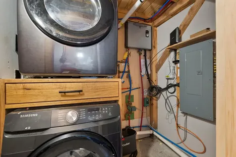 17 Cals Hill Road Thornton NH 03285