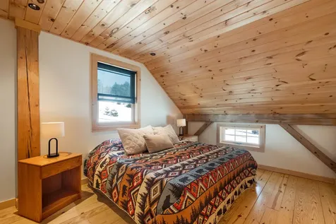 17 Cals Hill Road Thornton NH 03285