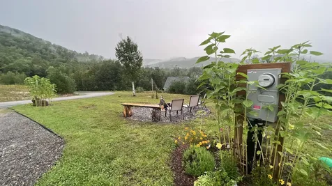 17 Cals Hill Road Thornton NH 03285