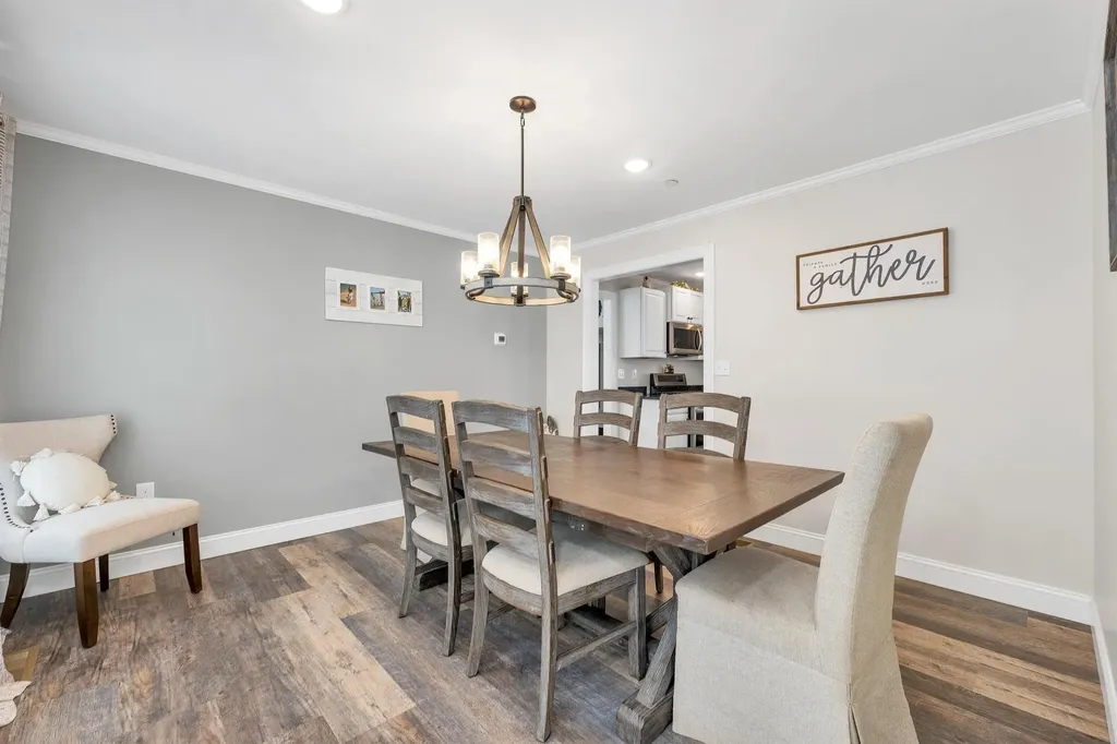 37 Rolling Hills Drive Tilton NH 03276