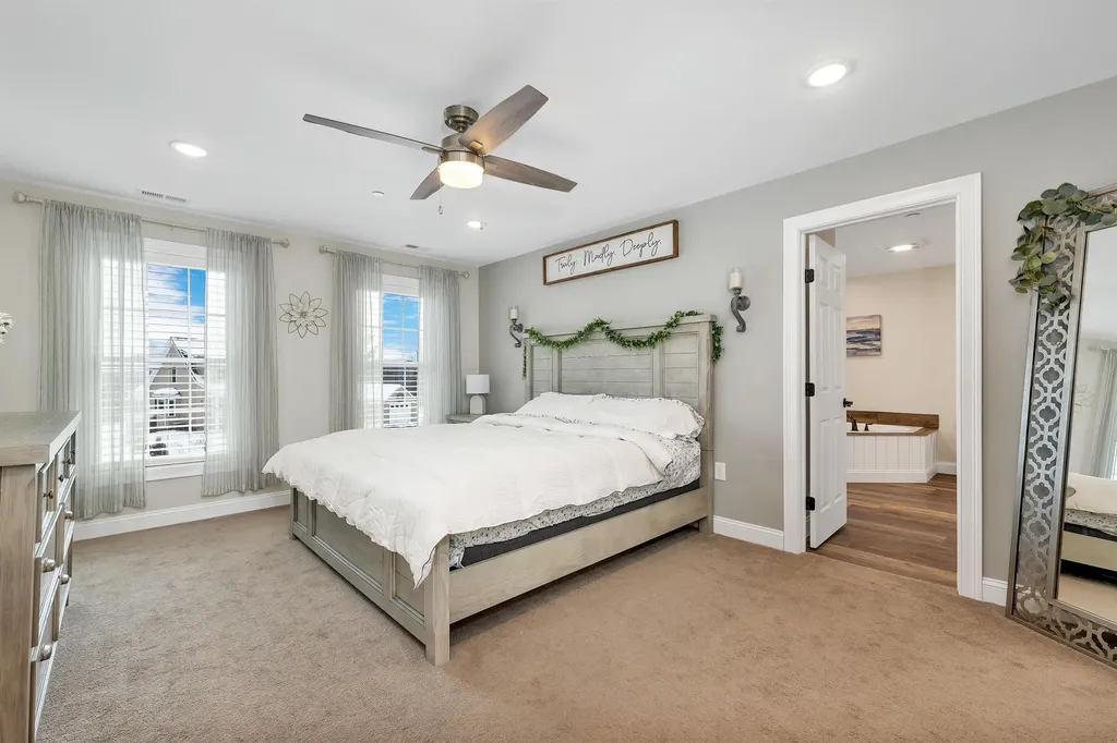 37 Rolling Hills Drive Tilton NH 03276