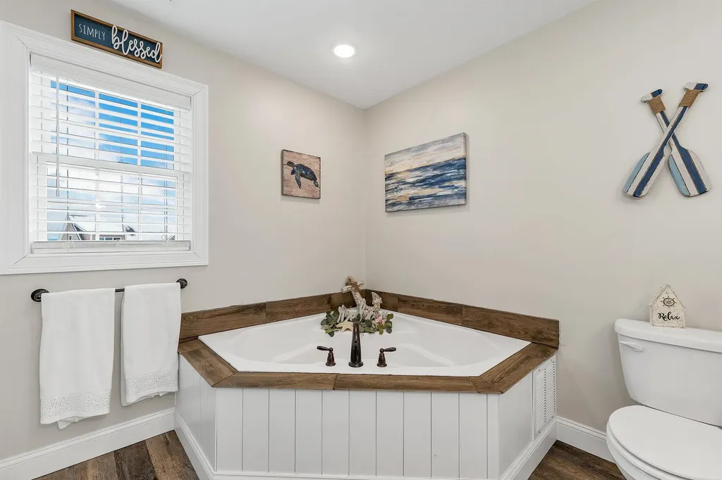 37 Rolling Hills Drive Tilton NH 03276