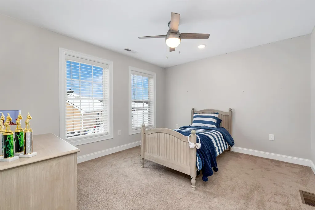 37 Rolling Hills Drive Tilton NH 03276