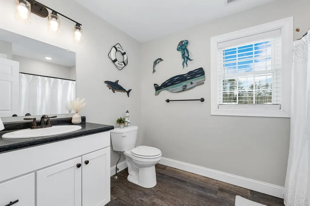 37 Rolling Hills Drive Tilton NH 03276