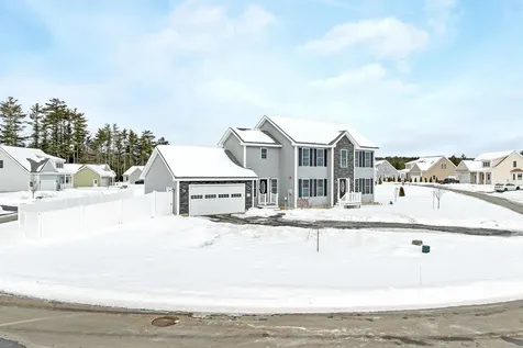 37 Rolling Hills Drive Tilton NH 03276