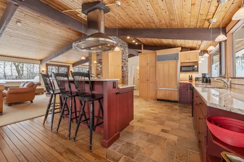 13 Windtree Road Winhall VT 05340