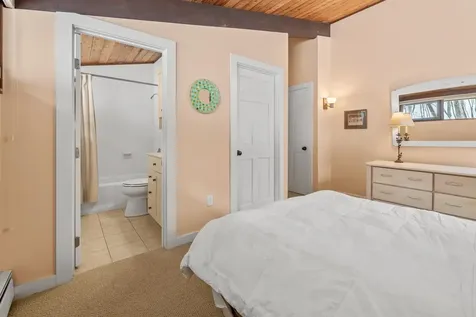 13 Windtree Road Winhall VT 05340