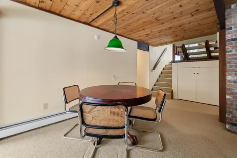 13 Windtree Road Winhall VT 05340