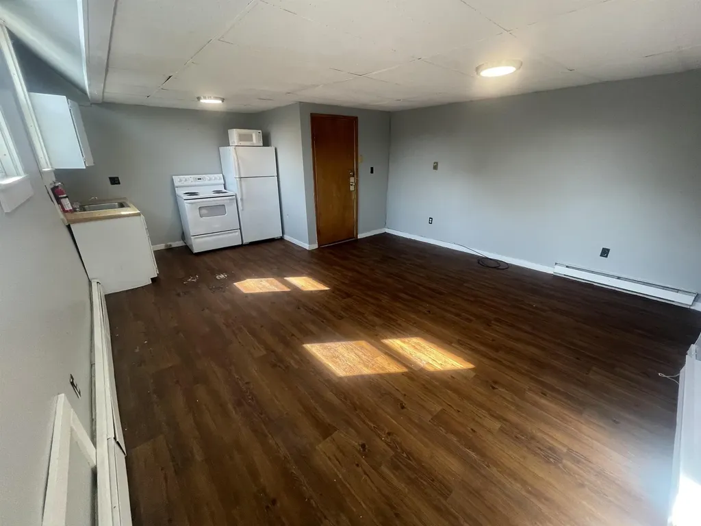 2733 Dartmouth College Highway Haverhill NH 03774