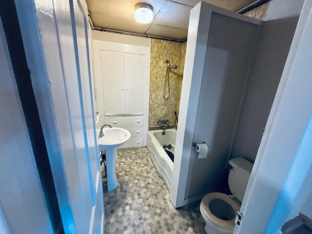 2733 Dartmouth College Highway Haverhill NH 03774