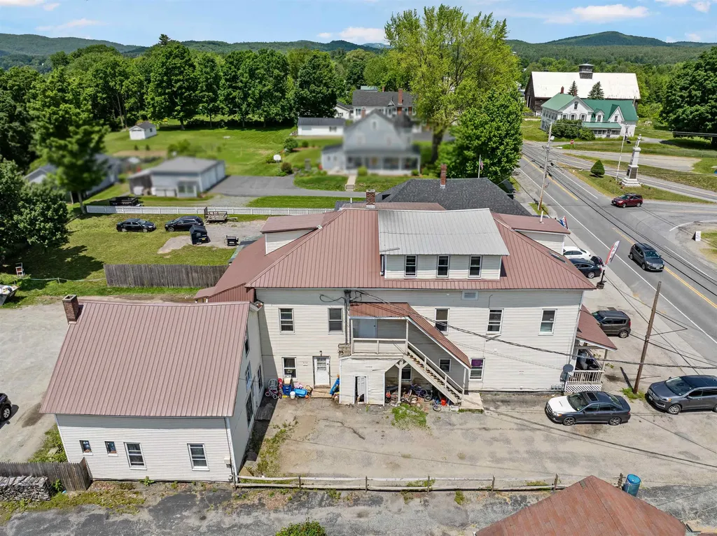 2733 Dartmouth College Highway Haverhill NH 03774