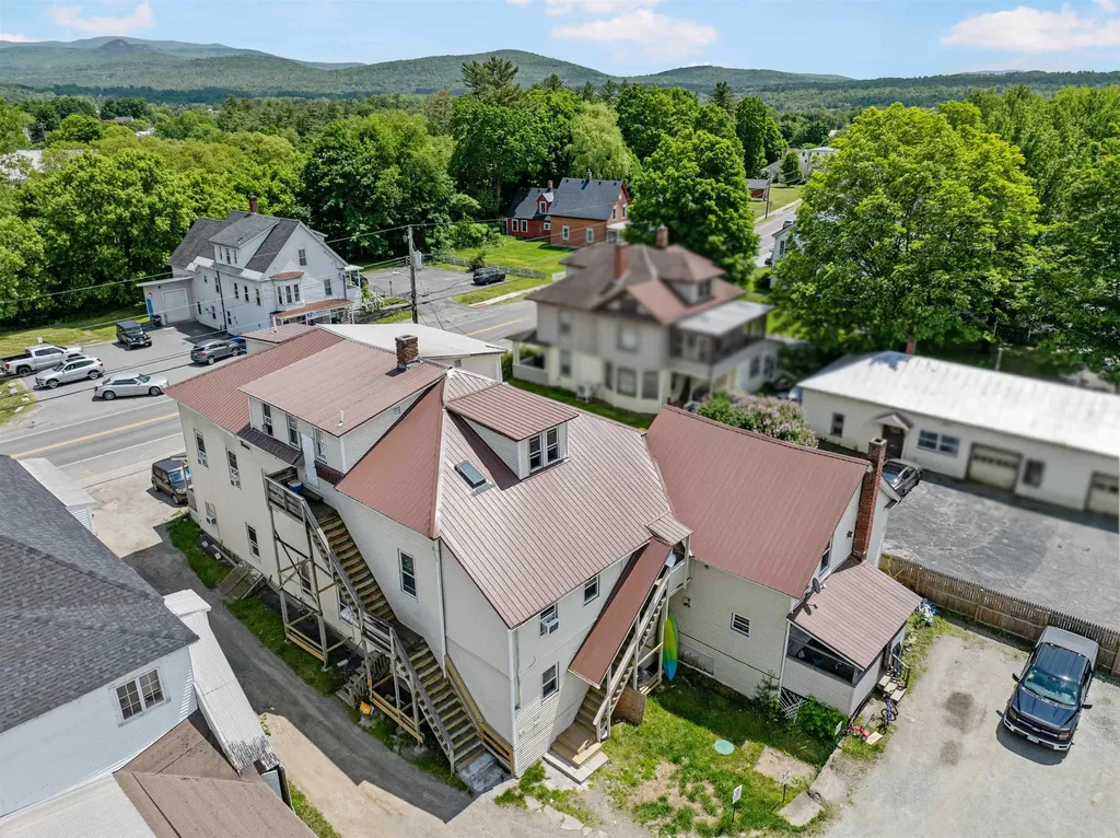 2733 Dartmouth College Highway Haverhill NH 03774