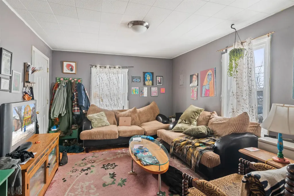 35 Saint Mary's Street Burlington VT 05401