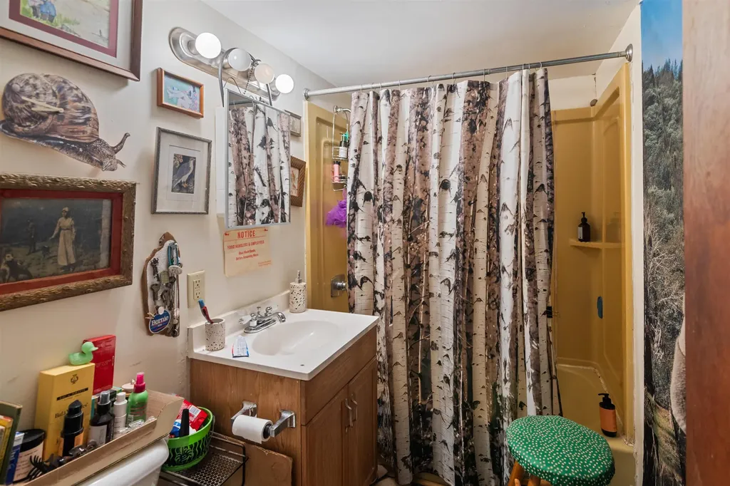 35 Saint Mary's Street Burlington VT 05401