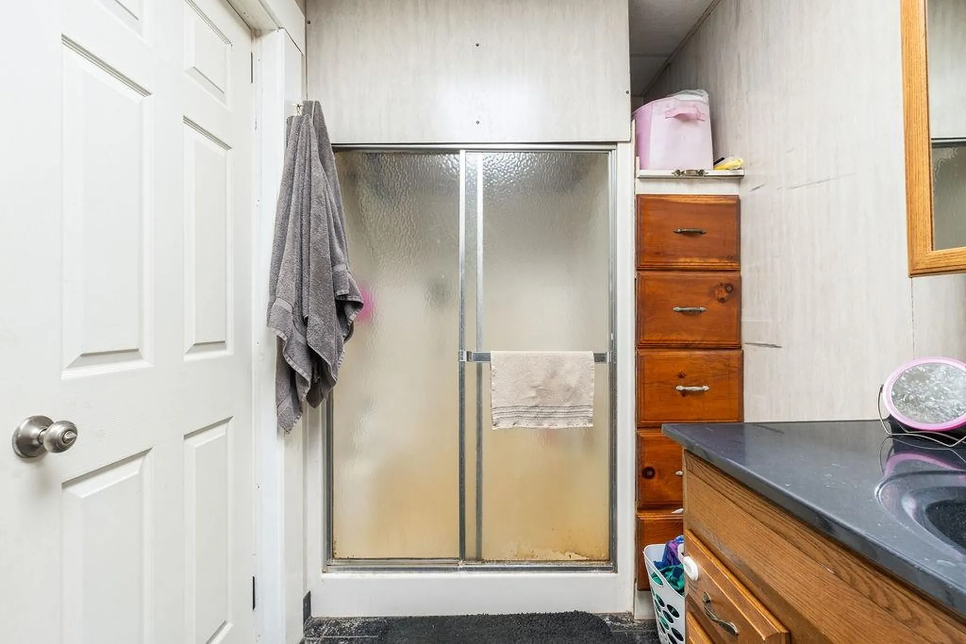 40 Parade Circle Barnstead NH 03218