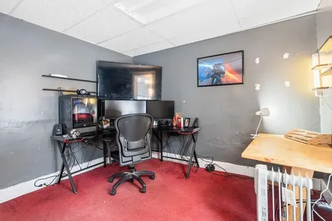 40 Parade Circle Barnstead NH 03218