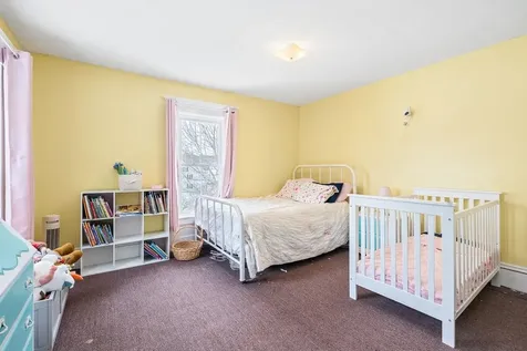 40 Parade Circle Barnstead NH 03218