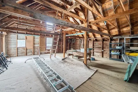 40 Parade Circle Barnstead NH 03218