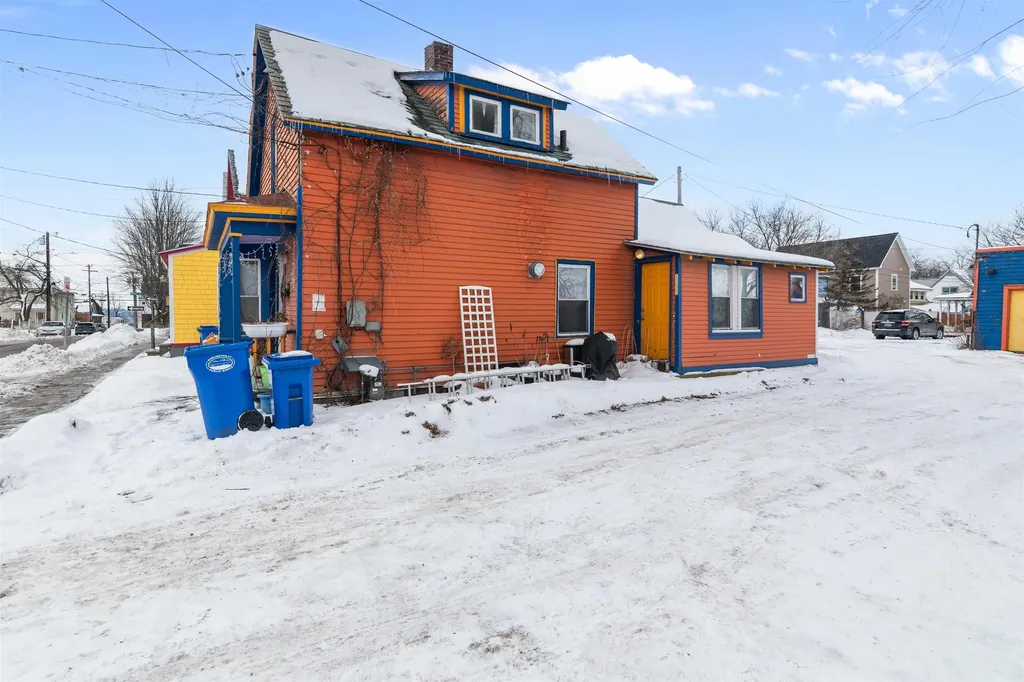 32 Washington Street Burlington VT 05401