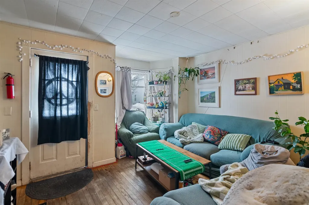 32 Washington Street Burlington VT 05401