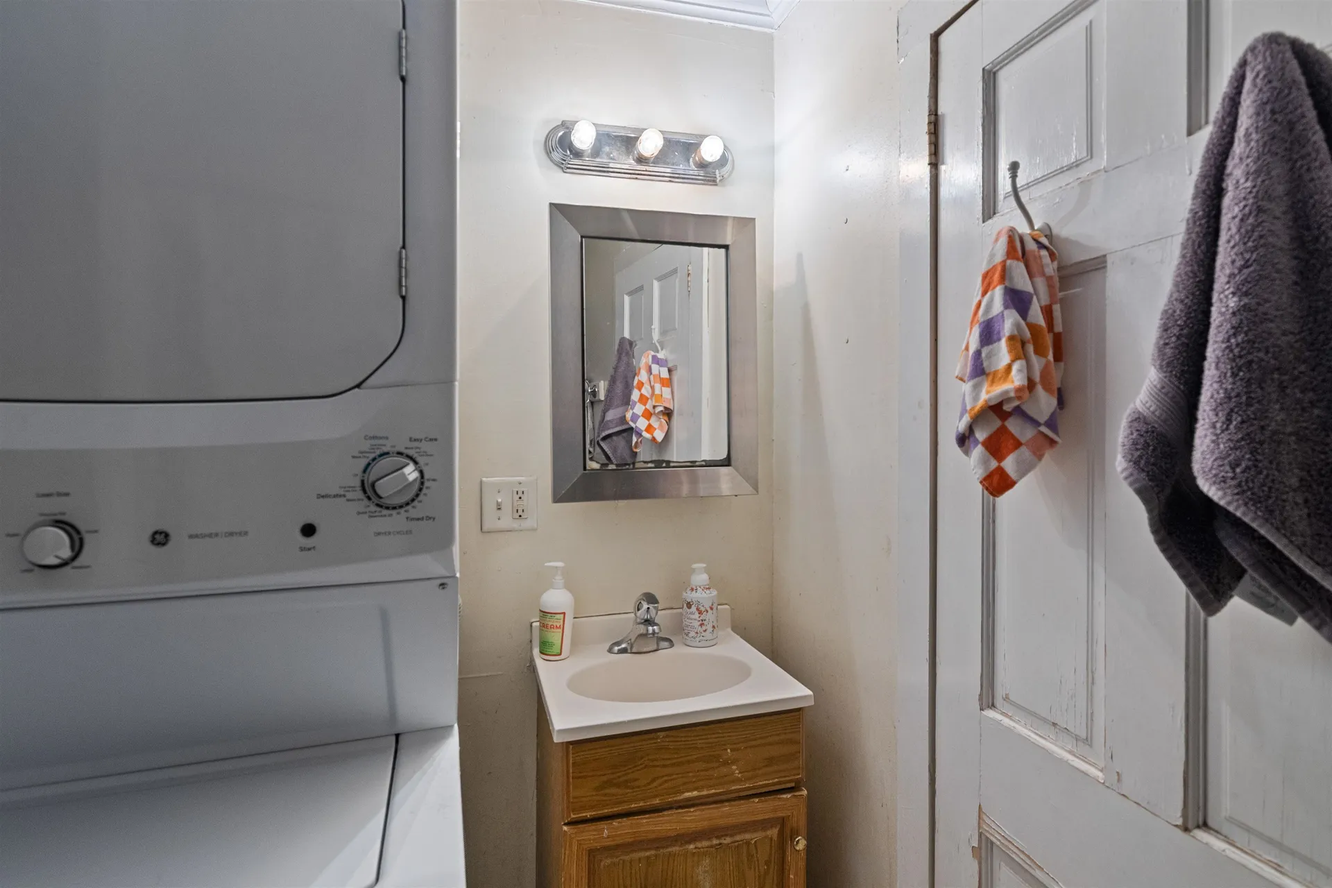 32 Washington Street Burlington VT 05401