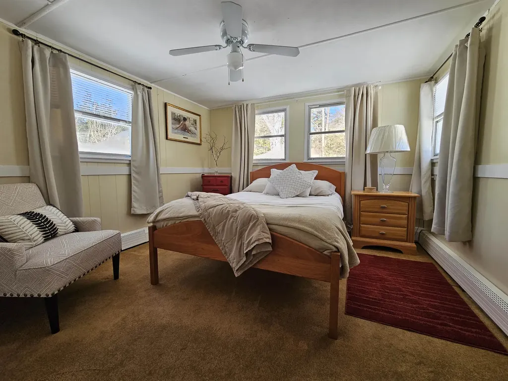 23 Madison Place Claremont NH 03743