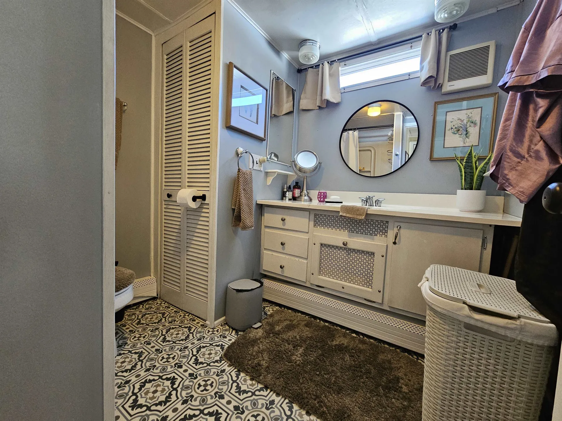 23 Madison Place Claremont NH 03743