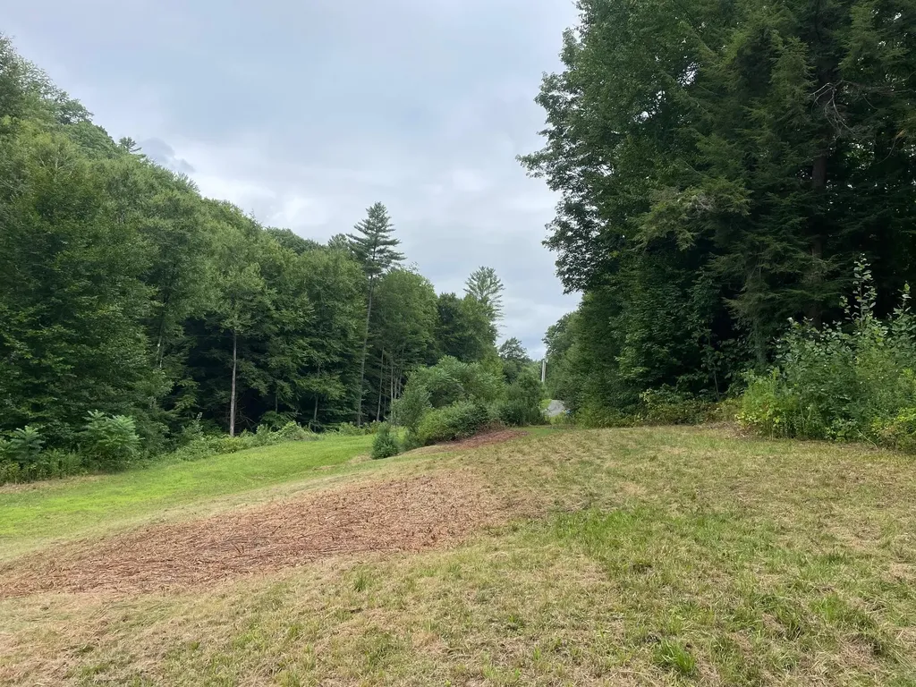 33 Barber Lane Hartland VT 05048