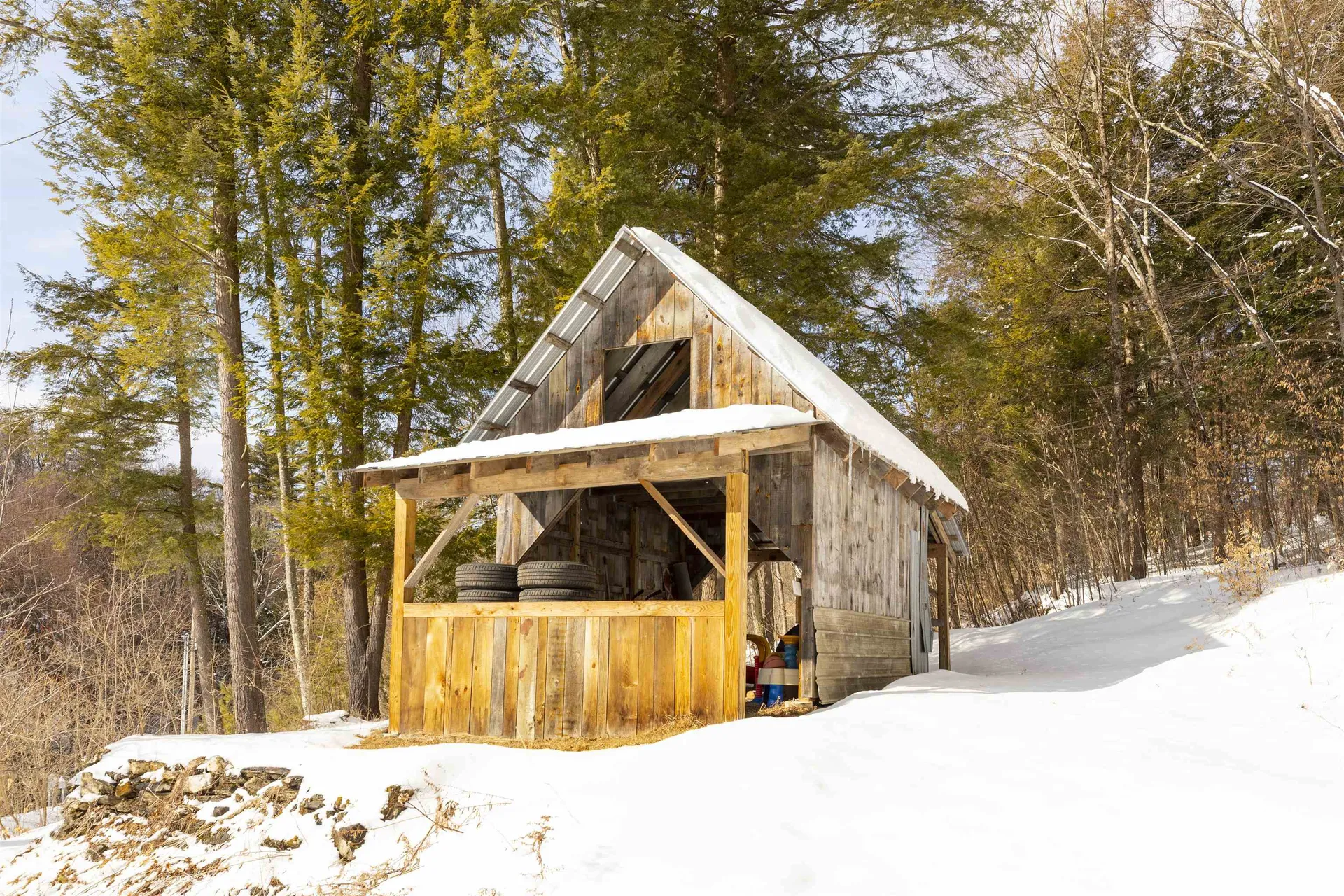 33 Barber Lane Hartland VT 05048