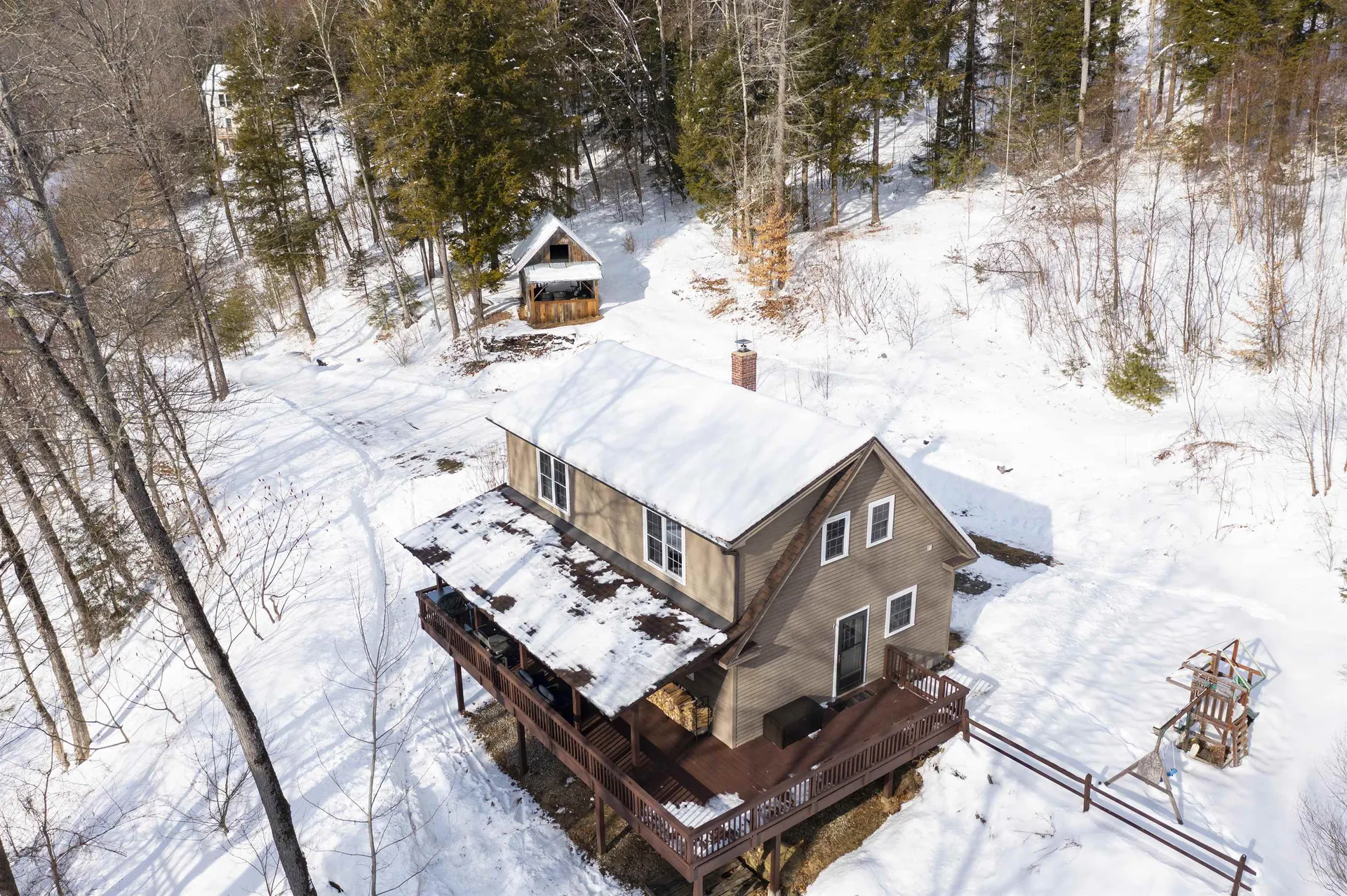 33 Barber Lane Hartland VT 05048