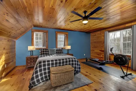 33 Barber Lane Hartland VT 05048