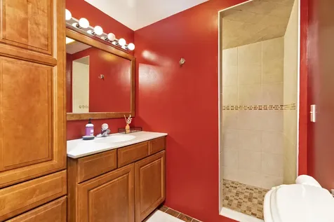 33 Barber Lane Hartland VT 05048