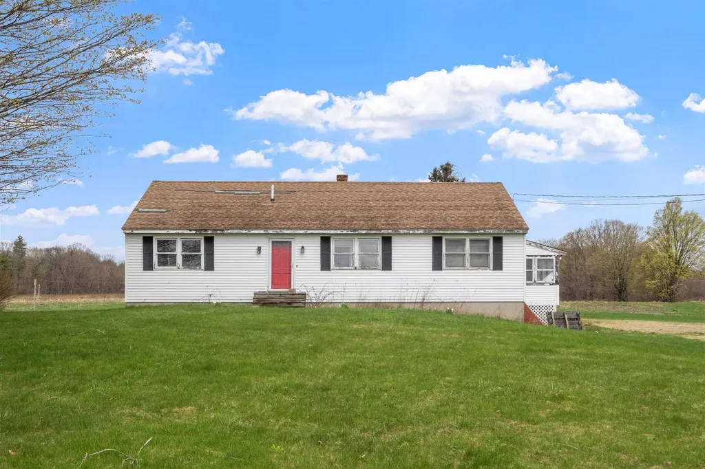 37 March Road Sanbornton NH 03269