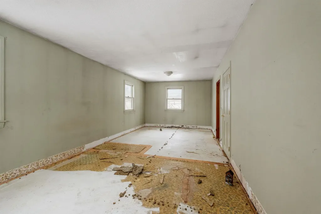 37 March Road Sanbornton NH 03269