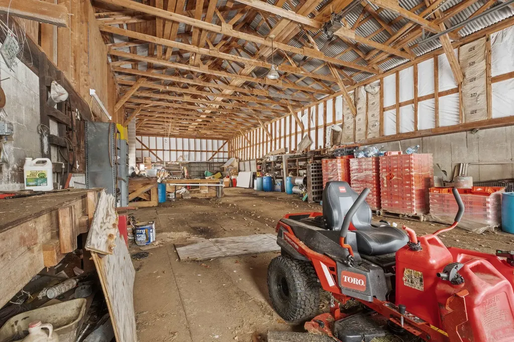 37 March Road Sanbornton NH 03269