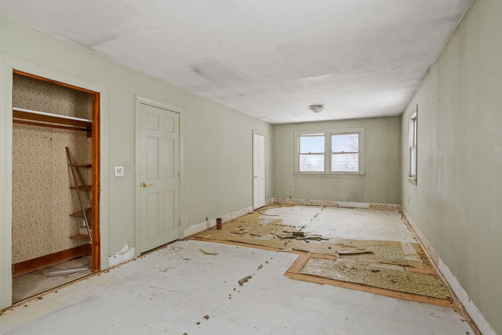 37 March Road Sanbornton NH 03269