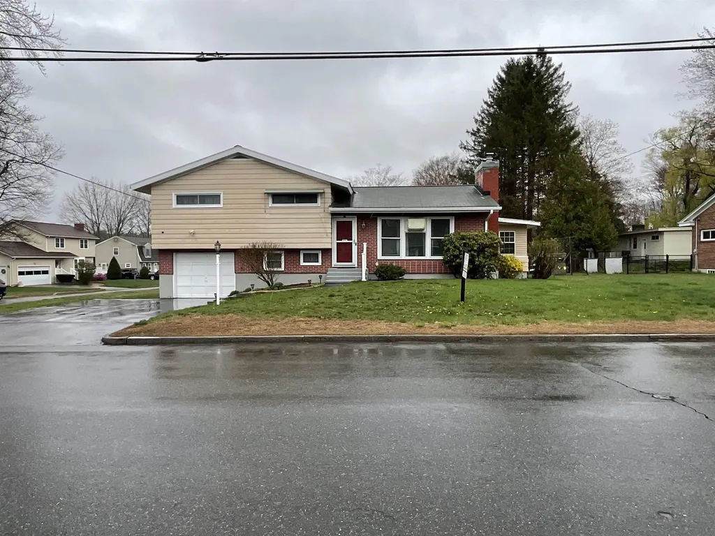 621 Fairfield Street Manchester NH 03104